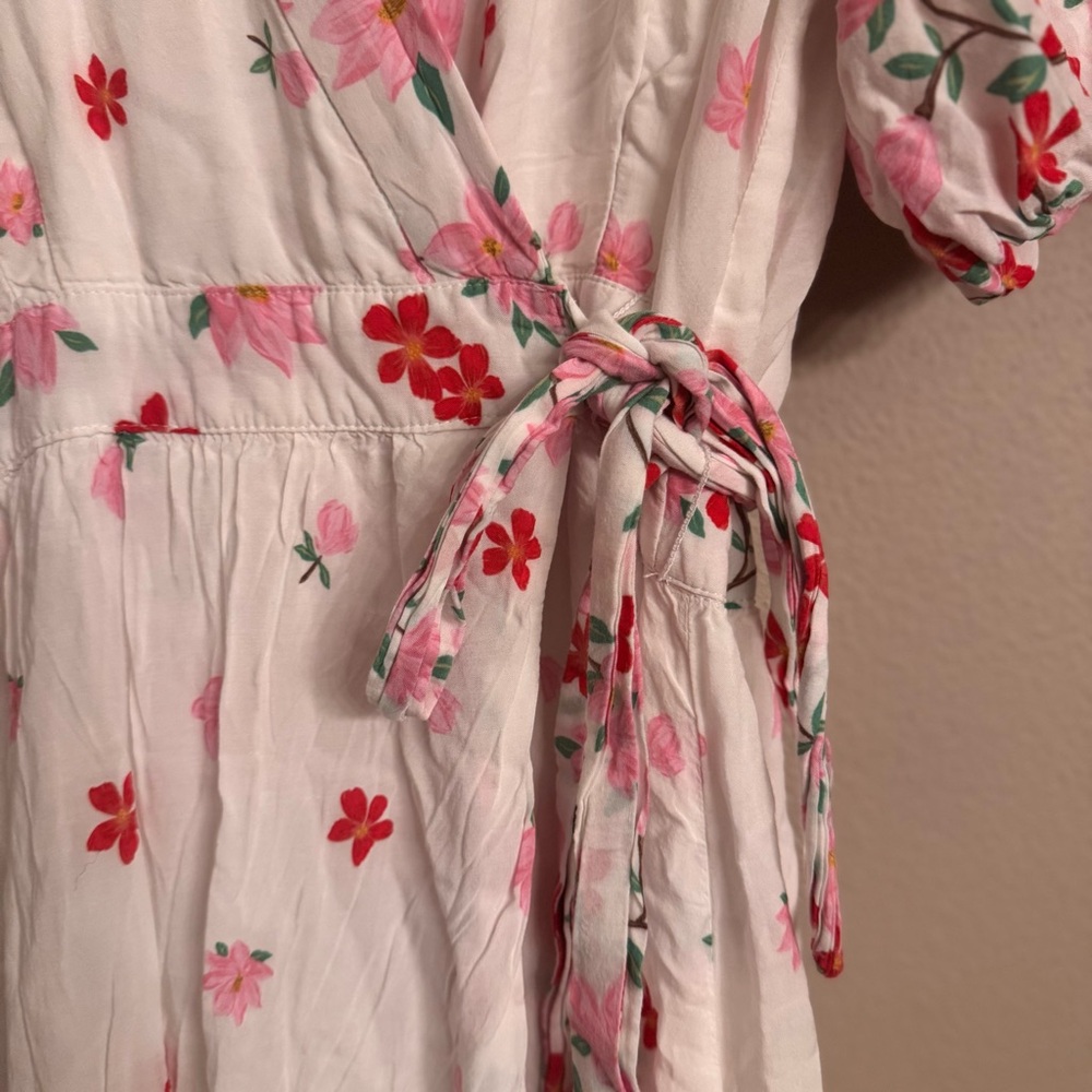 DRAPER JAMES RSVP Floral Wrap Maxi Dress - Picture 4 of 8